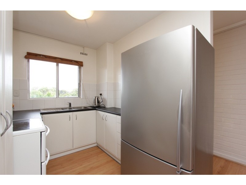 13/24 Baldwin Street, Como WA 6152