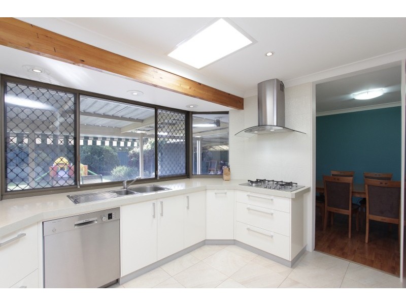 5 Tivella Court, Willetton WA 6155