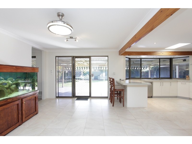 5 Tivella Court, Willetton WA 6155