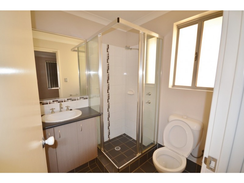 2 Carnation  Street, Canning Vale WA 6155