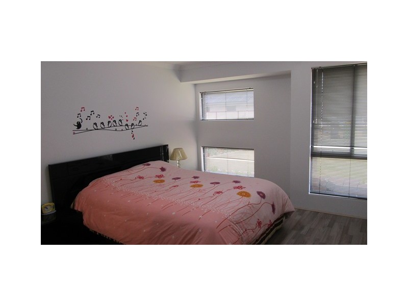 12 Flynn Street, Canning Vale WA 6155