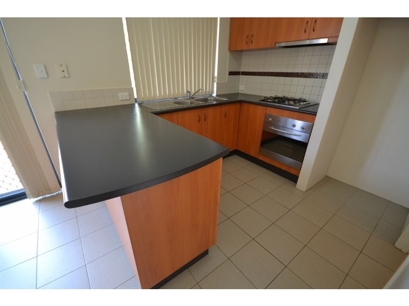 15/22 Gochean Avenue, Bentley WA 6102