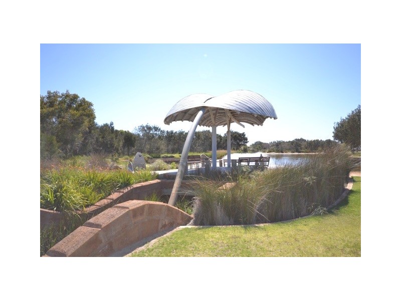 3 Gracilis View, Dudley Park WA 6210