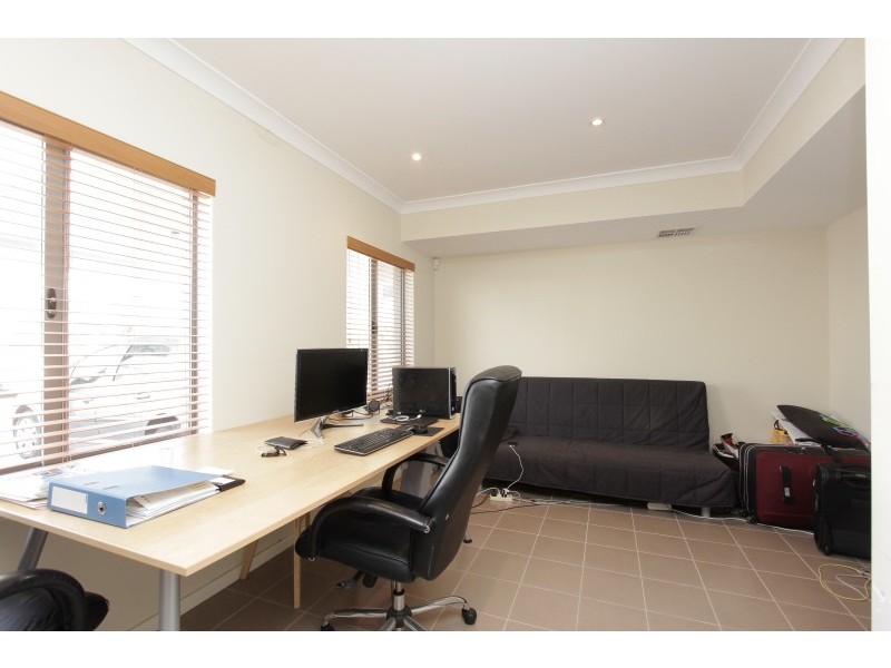 19/39 Simpson Street, Applecross WA 6153