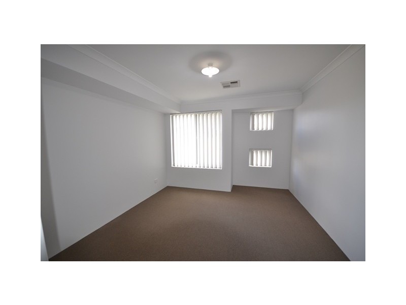 7 Sackler Link, Piara Waters WA 6112