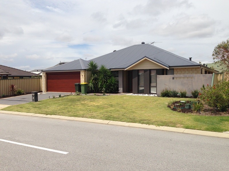 26 Murphy Crescent, Bertram WA 6167