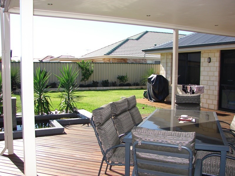 26 Murphy Crescent, Bertram WA 6167