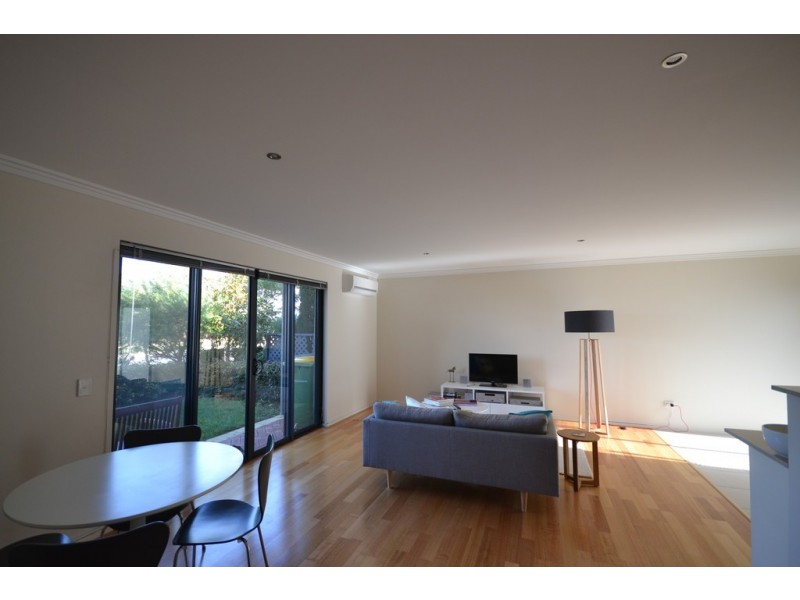 11/18-20 Lake Street, Rockingham WA 6168
