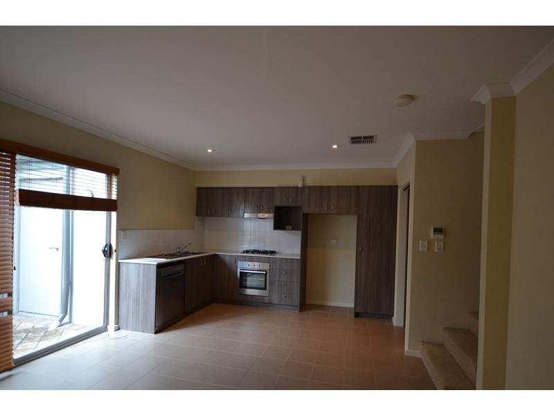 16/39 Simpson Street, Applecross WA 6153