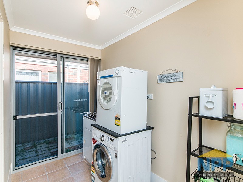 21 Colreavy Ramble, Baldivis WA 6171