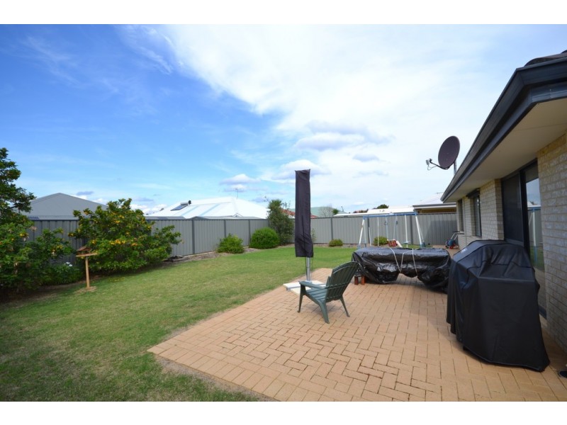 9 Caroona Street, Baldivis WA 6171