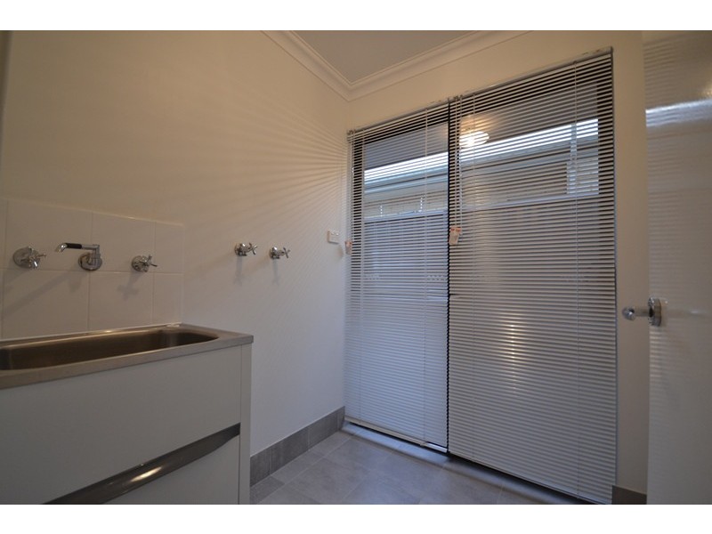 57 St Catharines Promenade, Champion Lakes WA 6111