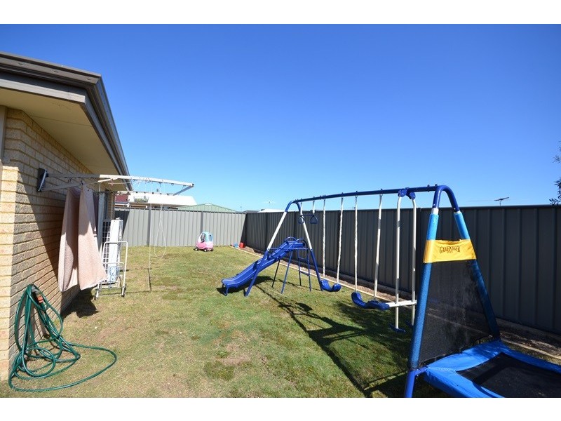 21 Colreavy Ramble, Baldivis WA 6171