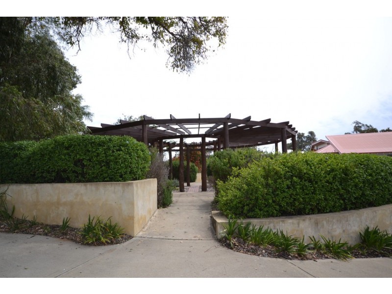 4 Viola Mews, Dawesville WA 6211