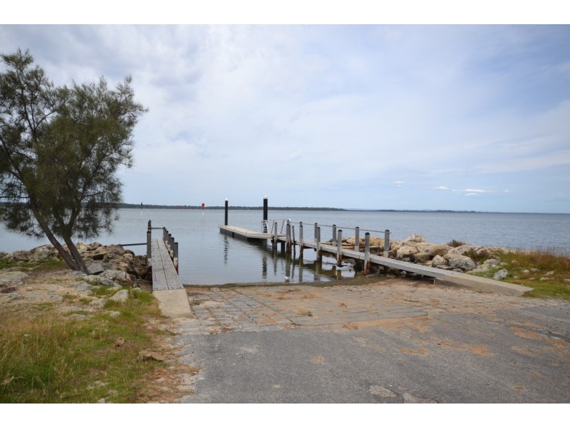 4 Viola Mews, Dawesville WA 6211