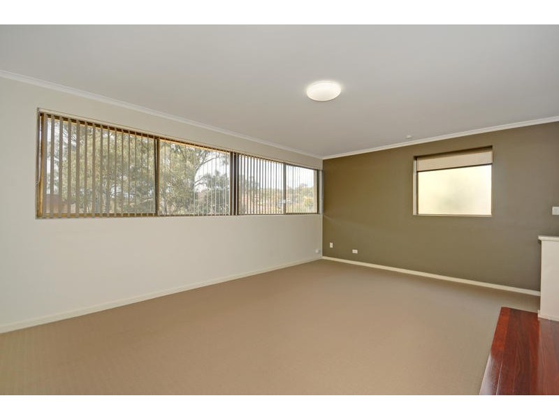 1/32 Marshall Street, Farrer ACT 2607