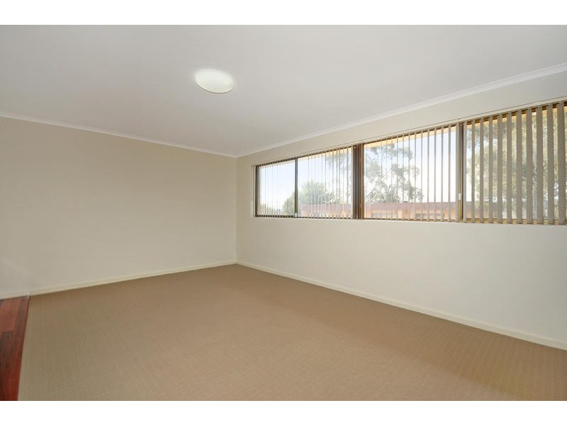 1/32 Marshall Street, Farrer ACT 2607