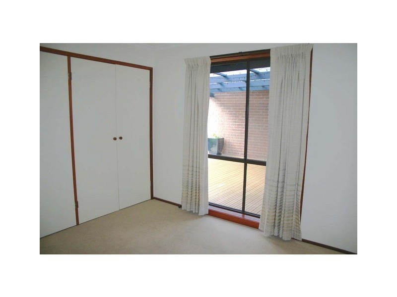 5 Burge Close, Holt ACT 2615