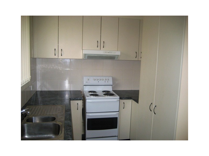 16 De Mestre Place, Holt ACT 2615