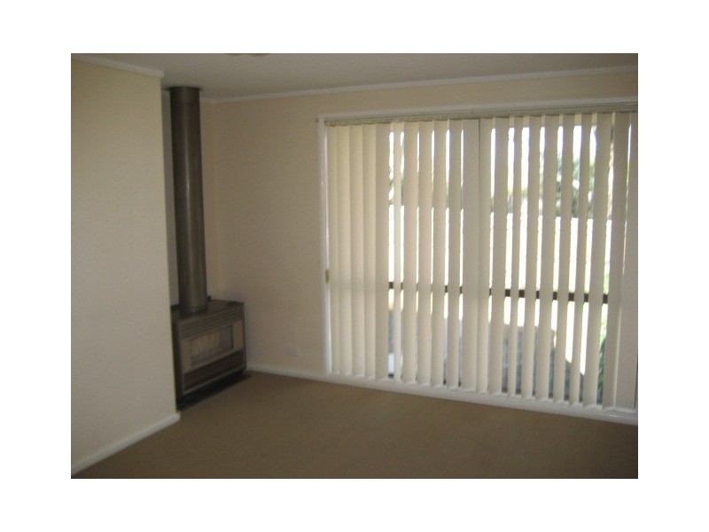 14 Rumker Place, Charnwood ACT 2615