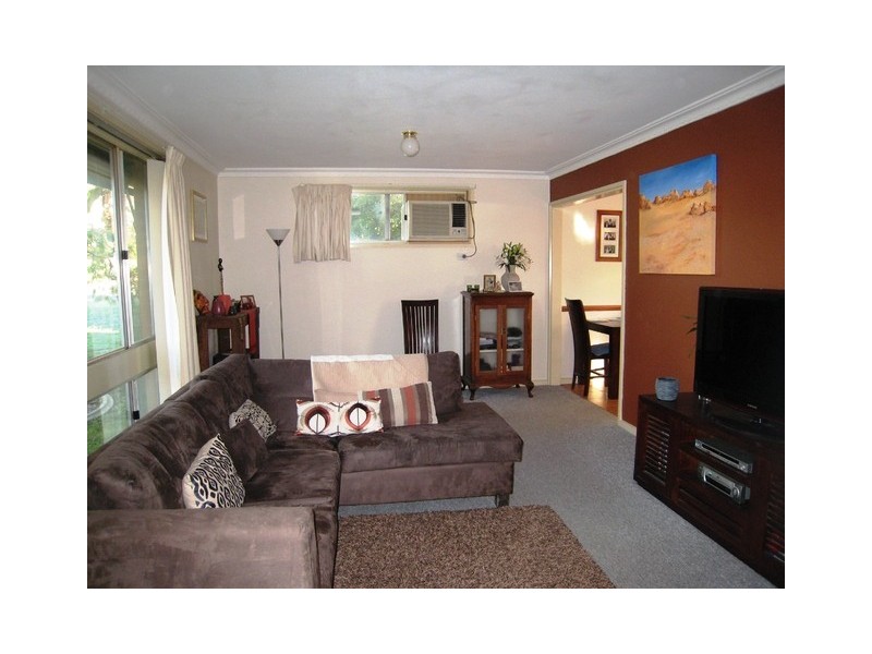 53 Armstrong Crescent, Holt ACT 2615