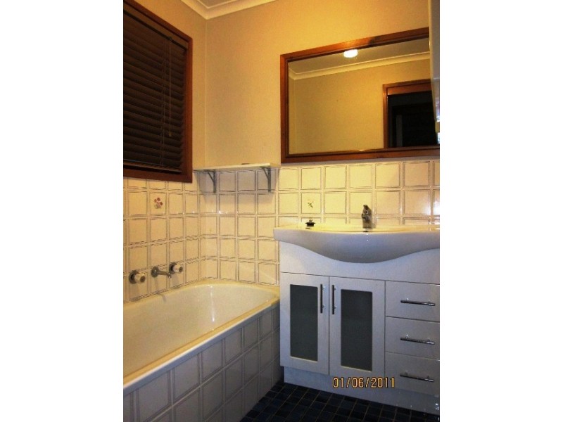 18 Carpenter Close, Calwell ACT 2905