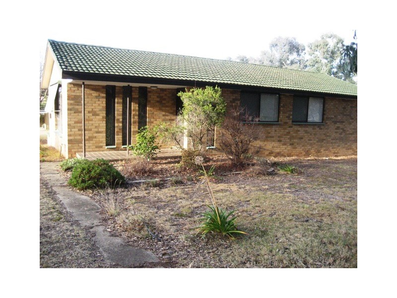 11 McDougall Street, Charnwood ACT 2615