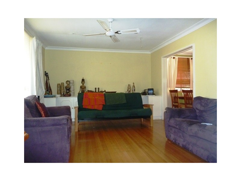77 Beaurepaire Crescent, Holt ACT 2615