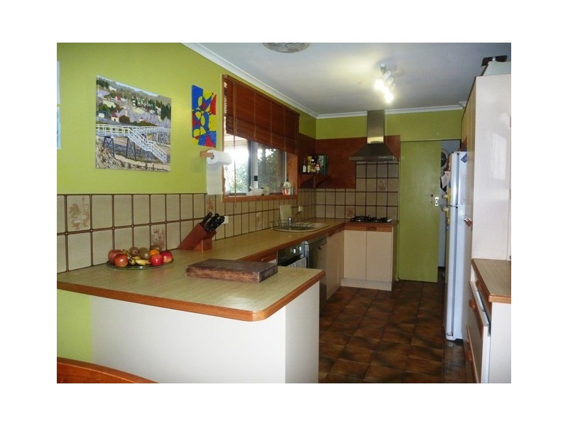 77 Beaurepaire Crescent, Holt ACT 2615
