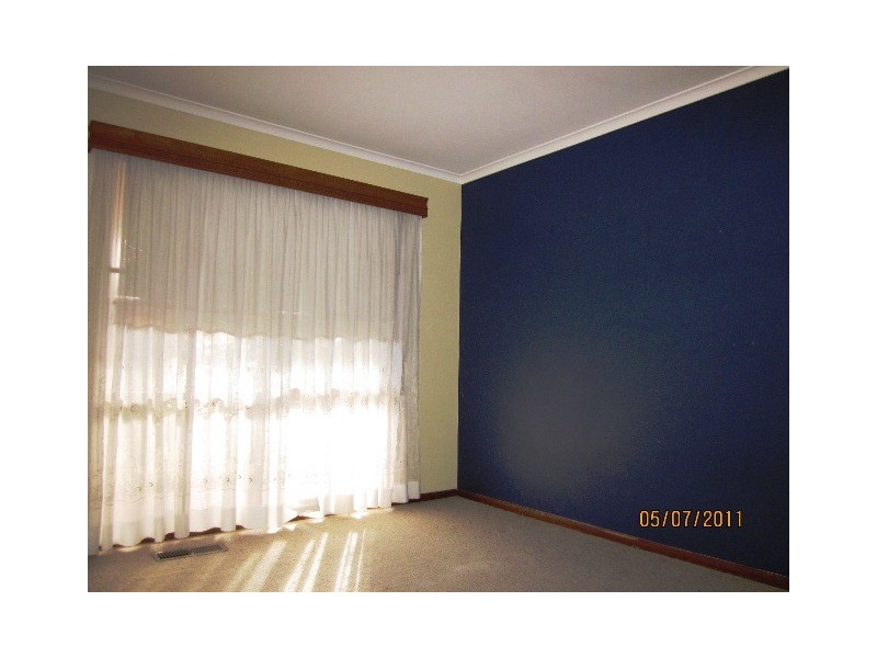 9 Hibbins Place, Latham ACT 2615
