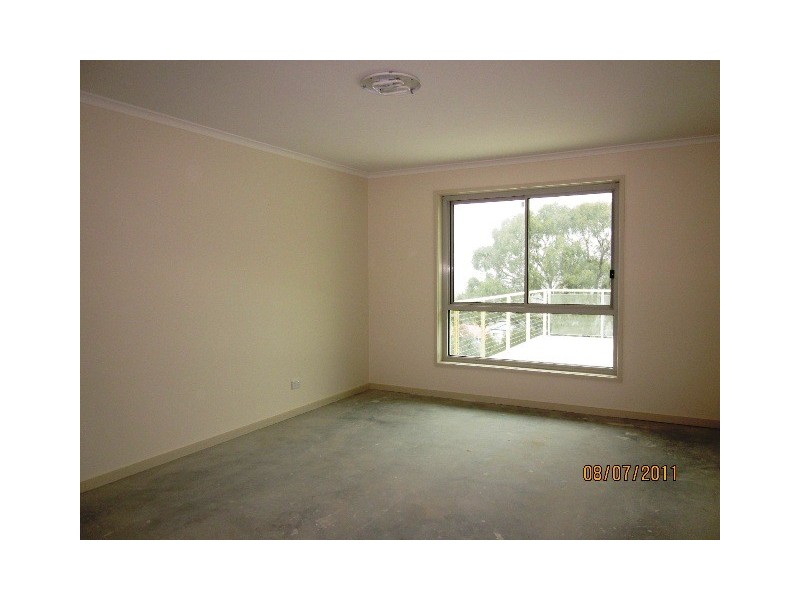 15 Cookson Place, Banks ACT 2906