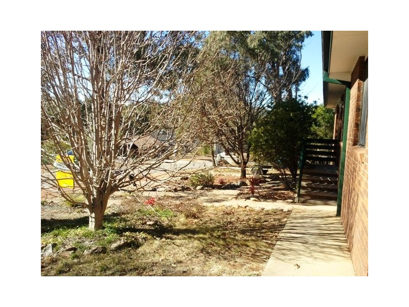 4 McArthur Place, Latham ACT 2615
