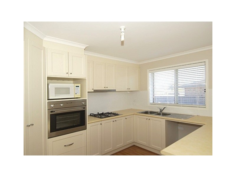 7 Leggo Place, Dunlop ACT 2615