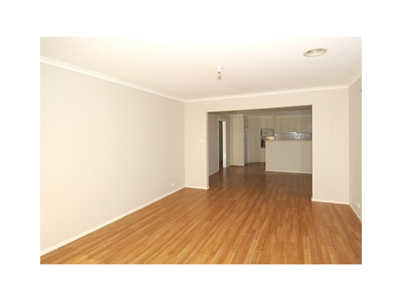 7 Leggo Place, Dunlop ACT 2615