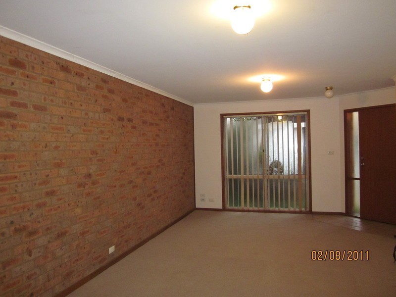 8/24 Beazley Crescent, Calwell ACT 2905