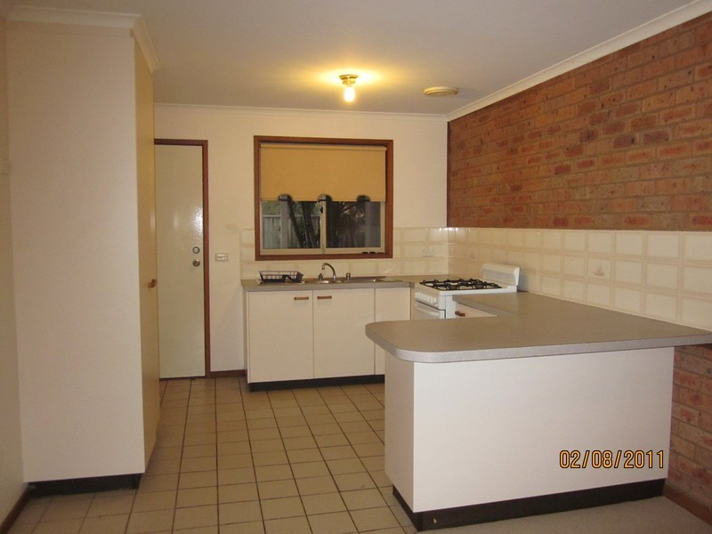 8/24 Beazley Crescent, Calwell ACT 2905