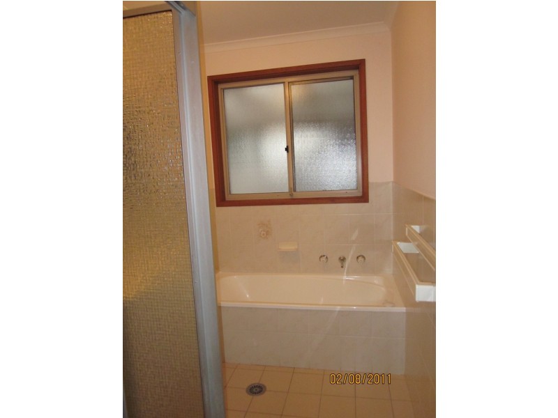 8/24 Beazley Crescent, Calwell ACT 2905