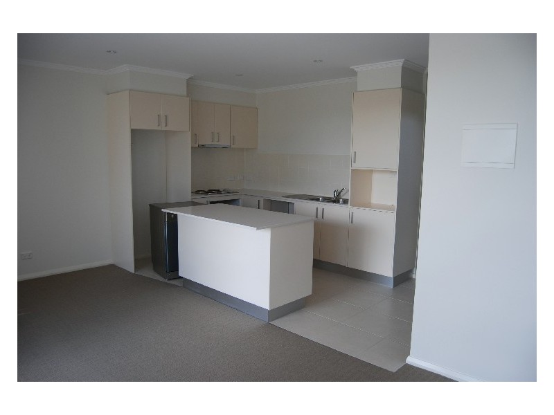 6/24 De Burgh Street, Lyneham ACT 2602