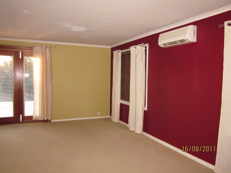 13 MacIntyre Place, Charnwood ACT 2615