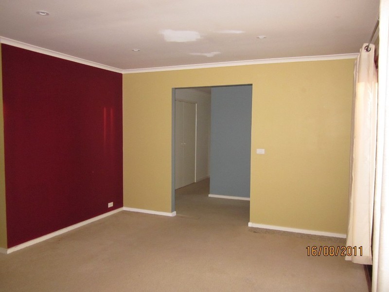 13 MacIntyre Place, Charnwood ACT 2615