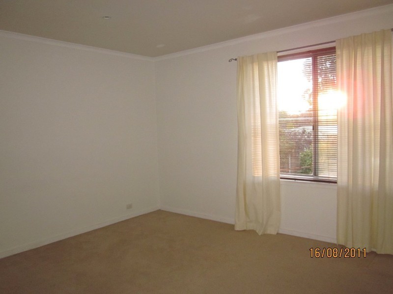 13 MacIntyre Place, Charnwood ACT 2615