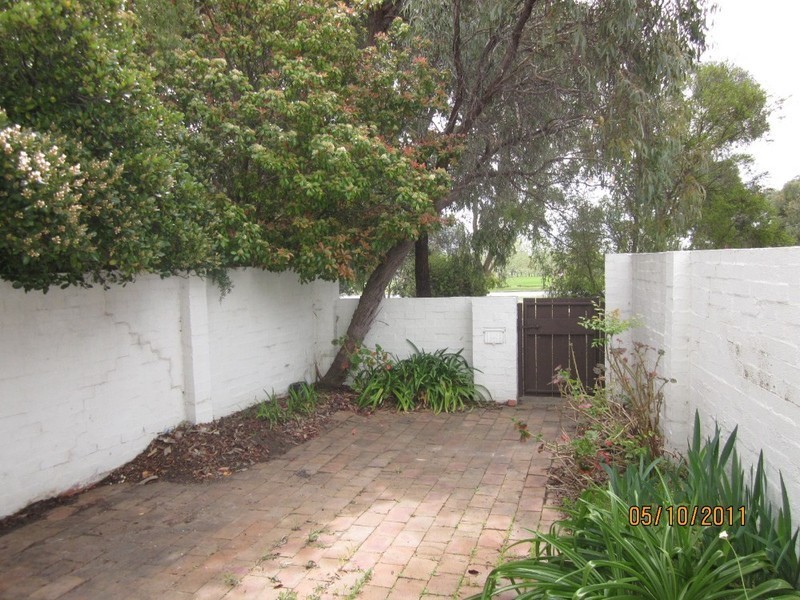 8A/2 Lambrigg Street, Farrer ACT 2607