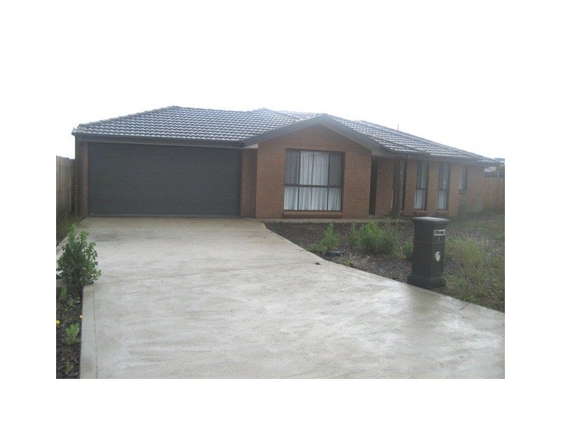 3 Gage Place, Macgregor ACT 2615