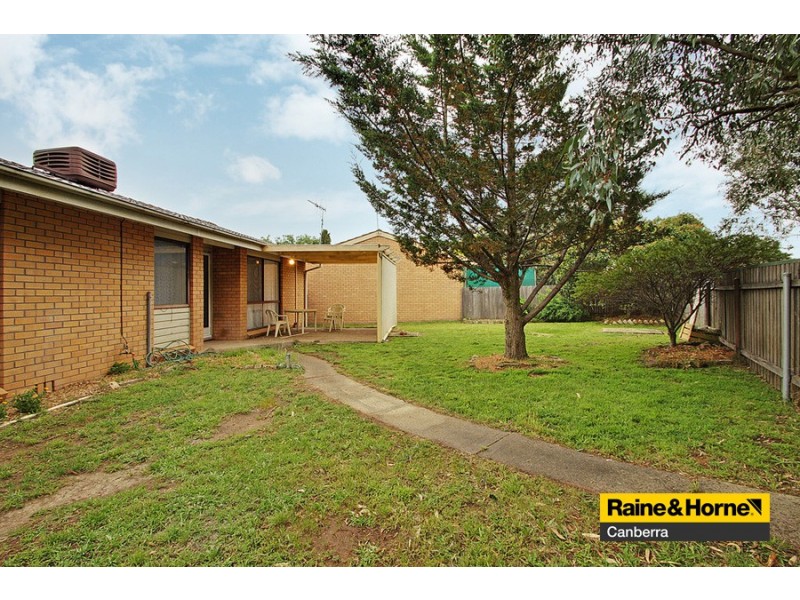 15 Rumker Place, Charnwood ACT 2615
