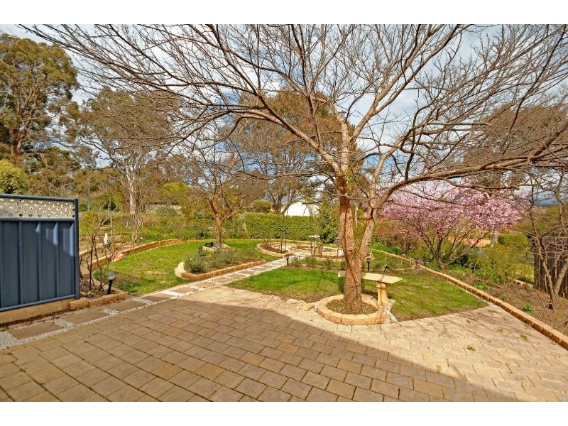 6 Cooney Court, Charnwood ACT 2615