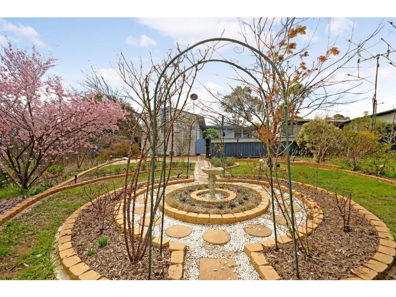 6 Cooney Court, Charnwood ACT 2615