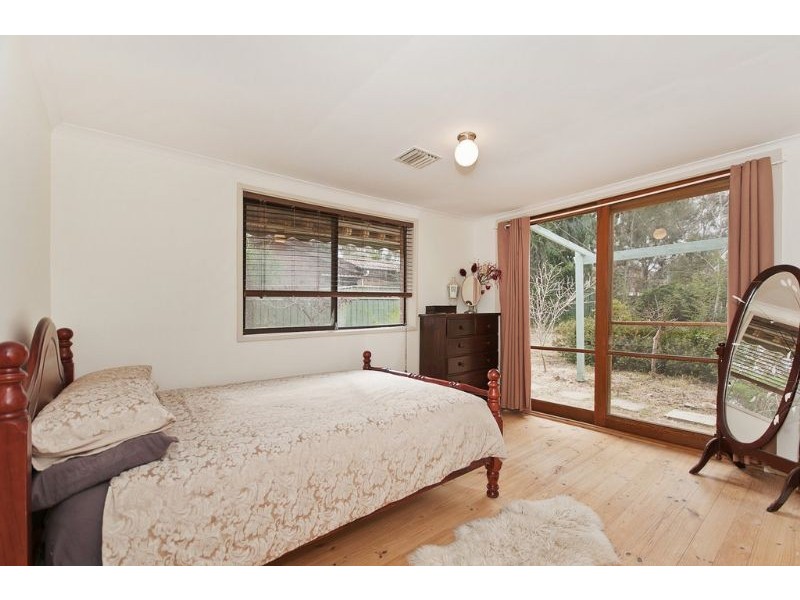 15 Schaffer Place, Charnwood ACT 2615
