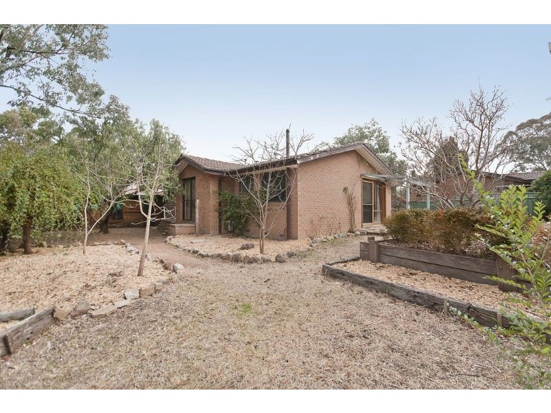 15 Schaffer Place, Charnwood ACT 2615