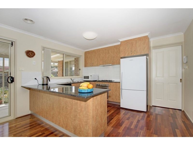 2 Tarrant Crescent, Dunlop ACT 2615