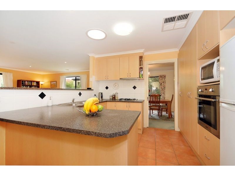 53 Benaroon Circuit, Amaroo ACT 2914